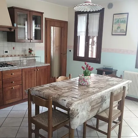 Apartament La Casa Dei Tulipani